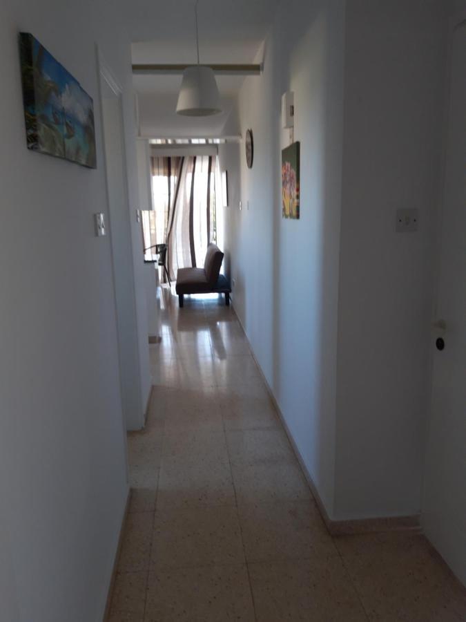 La Veranda Sea View Apartments Larnaca Exterior photo
